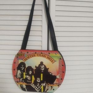 Kiss record purse